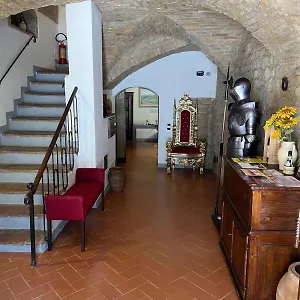 https://a-la-casa-dei-potenti.it-tuscanyhotel.com